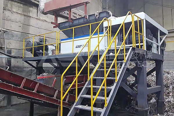  双轴破碎机在南京工业垃圾处理流程中的应用