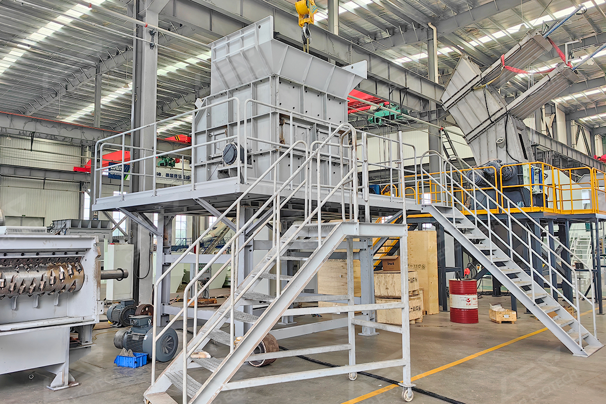 生活垃圾破袋机