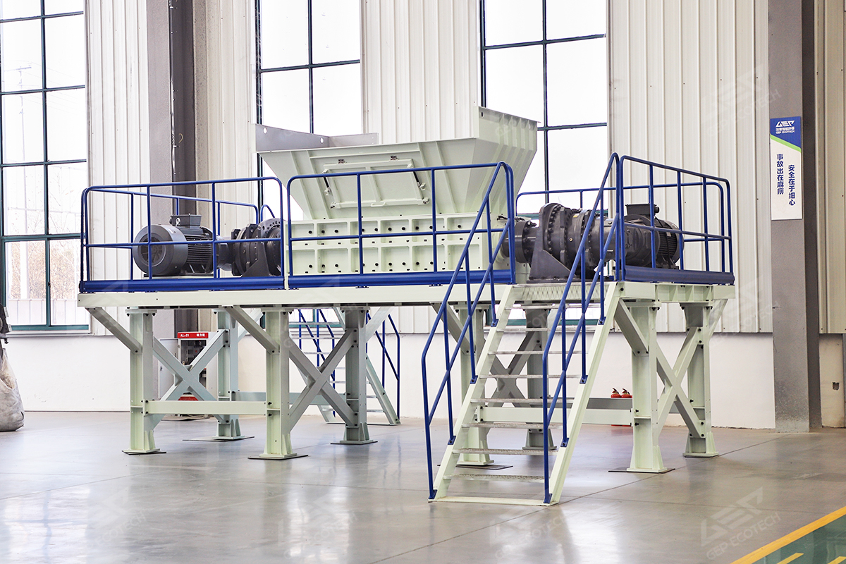 双轴生活垃圾破碎机