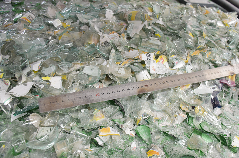 玻璃试机出料展示